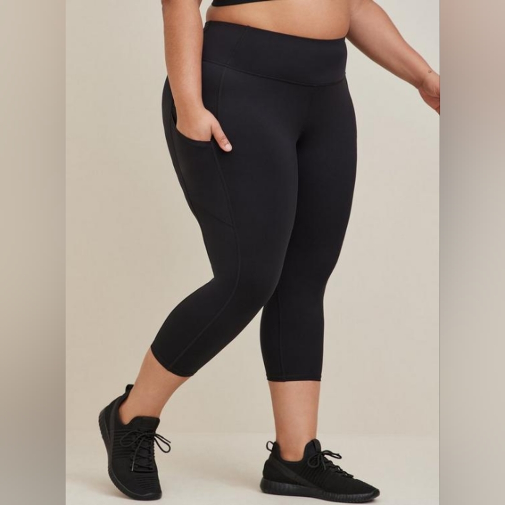 Performance Core Crop Active Legging With Side Po… - image 4